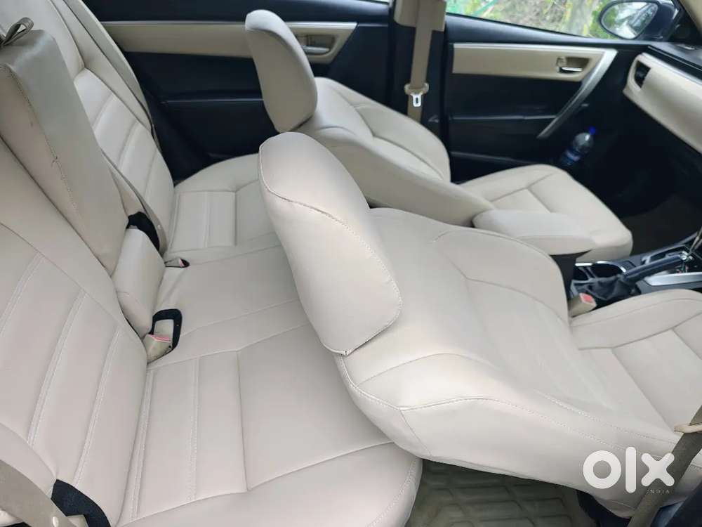 Toyota Corolla Altis 2015
