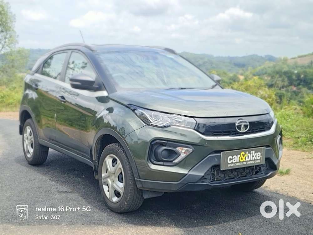 Tata Nexon 1.2 Revotron Xm (s), 2023, Petrol