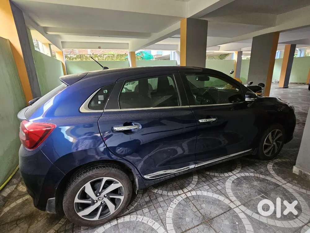 Toyota Glanza V Amt (2022) 15720kms