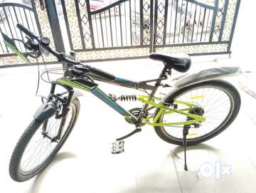 Hercules black hunter cycle price hot sale