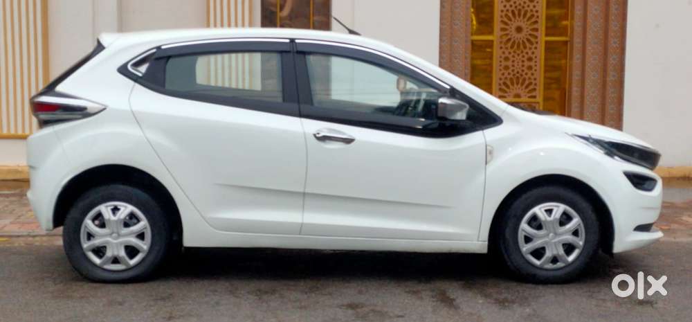 Tata Altroz, 2022, Diesel