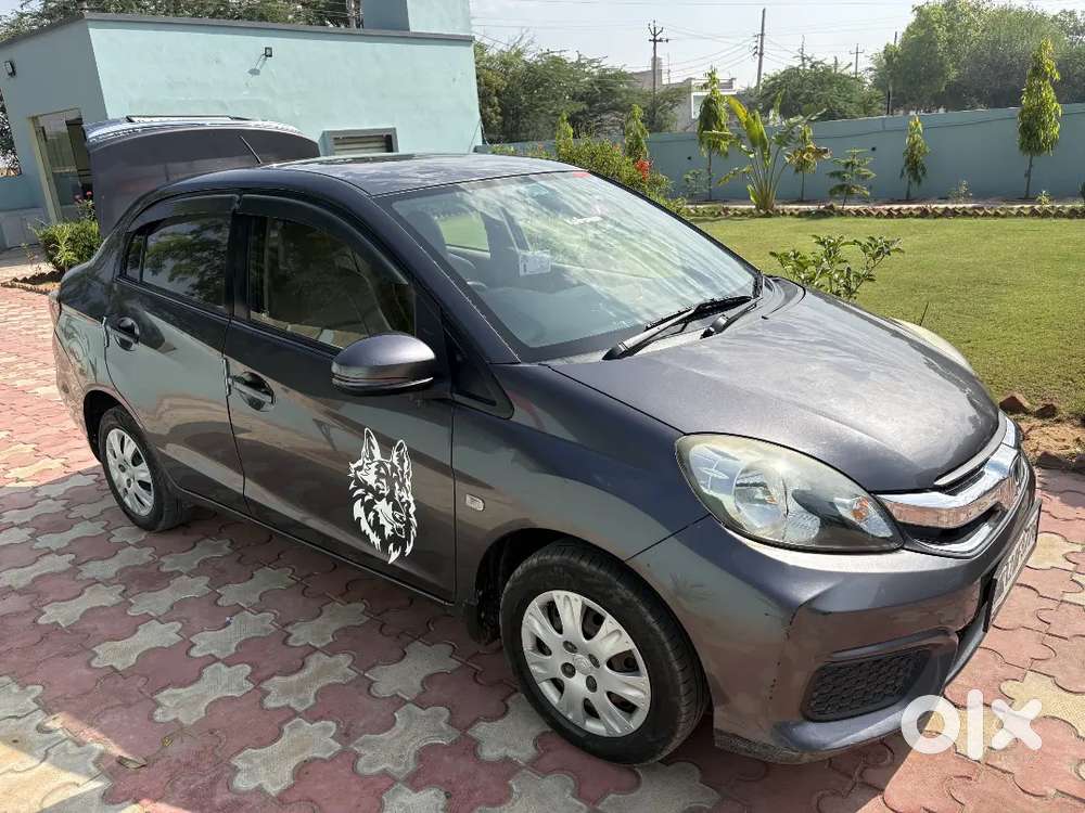 2018 Honda Amaze S ( Pride Edition)petrol Manual