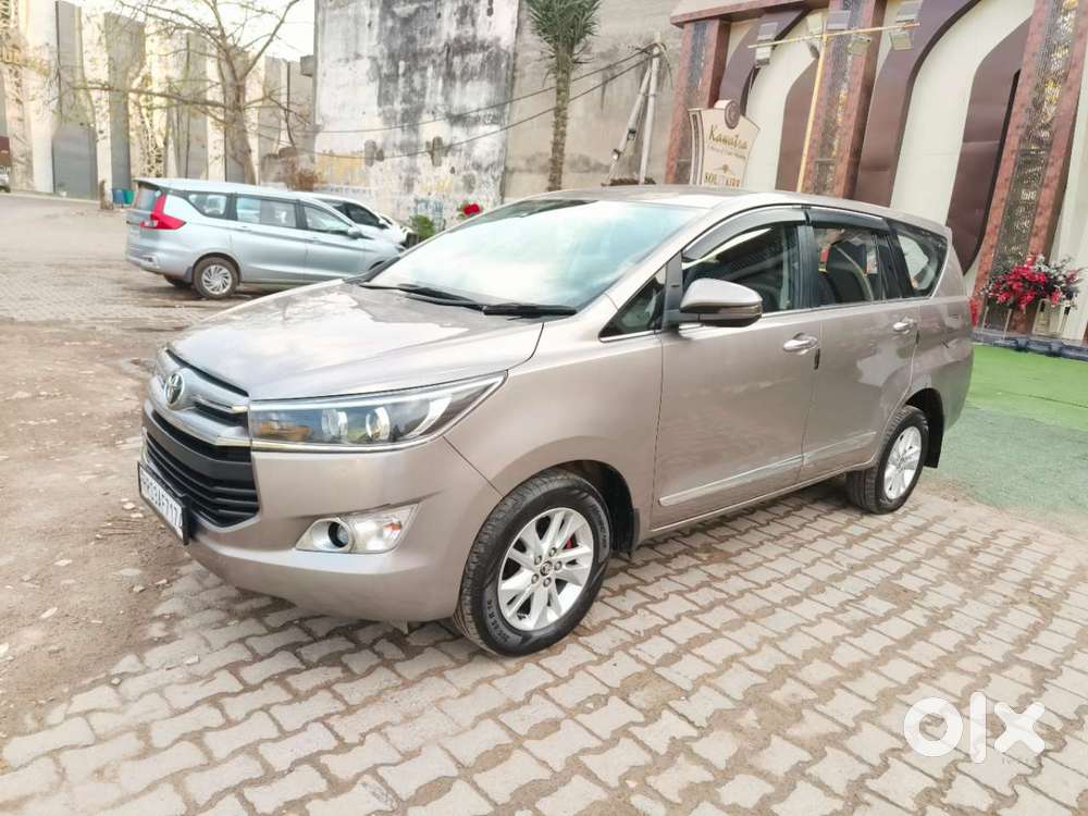 Toyota Innova Crysta 2.4 V 8 Str, 2018, Diesel