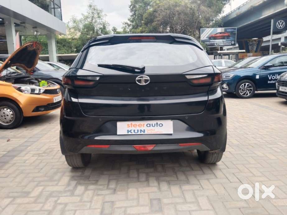 Tata Altroz Xz Plus (s) Dark Edition, 2022, Petrol