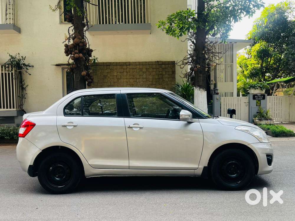 Maruti Suzuki Swift Dzire Vxi Regal Limited Edition Amt, 2012, Petro..