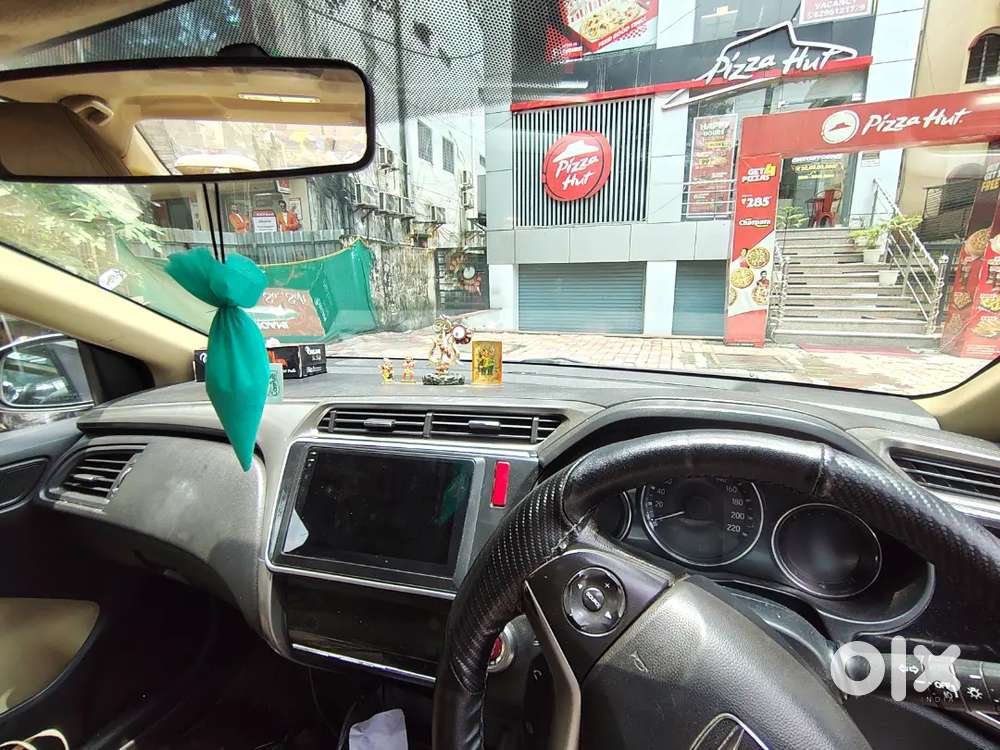 Honda City 2015.  2016 Registered