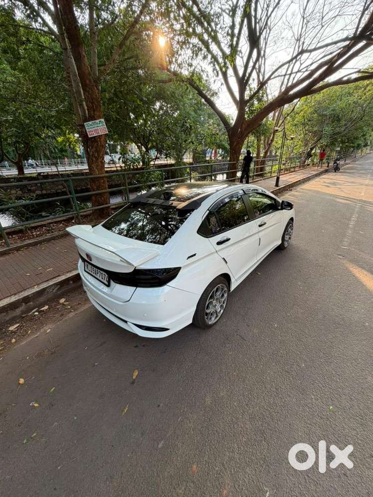 Honda City Zx 2018 Petrol Well Maintained