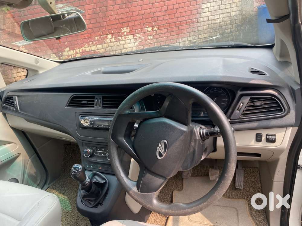 Mahindra Marazzo 2020 Diesel 80000 Km Driven
