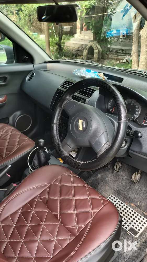 Maruti Suzuki Swift 2005 Petrol 132000 Km Driven