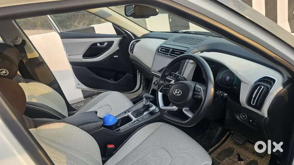 Creta Sx(0) Automatic With Pedel Shifters.  21 Kmpl Millage In City