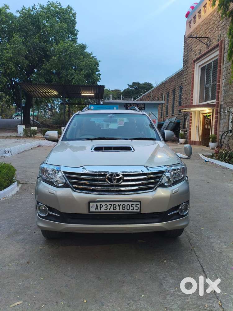 Toyota Fortuner 3.0 4x2 Automatic, 2013, Diesel