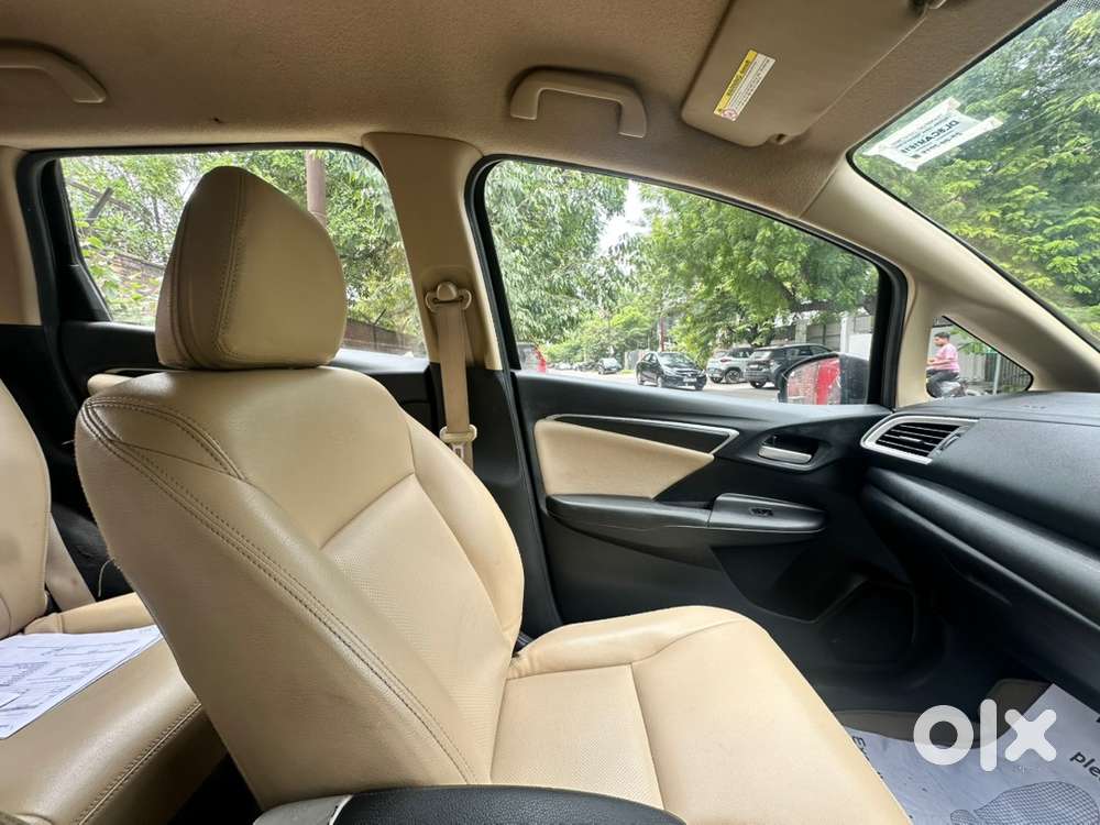 2015 Honda Jazz Auto V Petrol