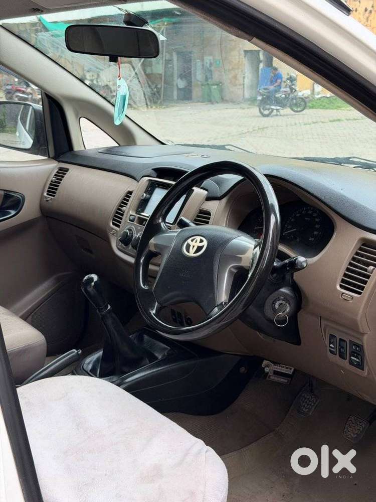 Toyota Innova, 2016, Diesel