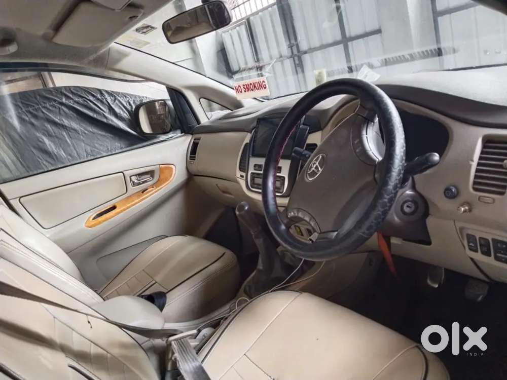 Toyota Innova Diesel 2011, 2nd Owner