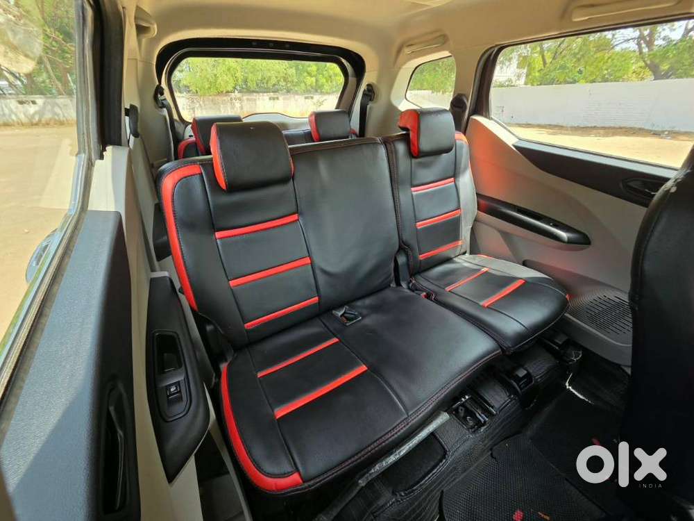 Renault Triber Rxt, 2022, Petrol