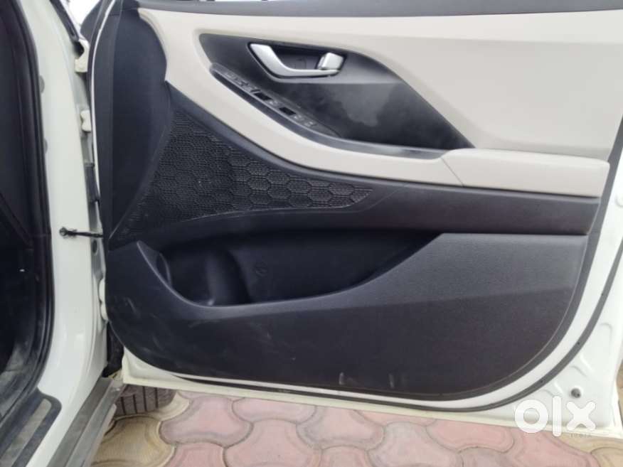 Hyundai Creta Sx Mt, 2022, Petrol