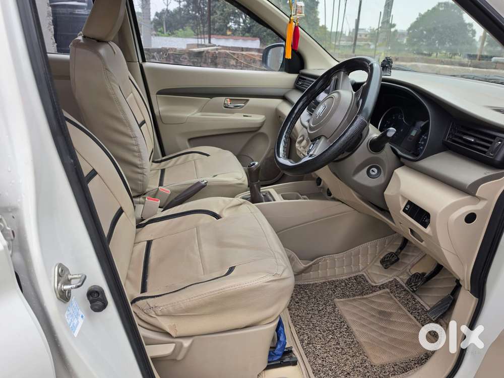 Maruti Suzuki Ertiga Vxi At Petrol, 2021, Petrol