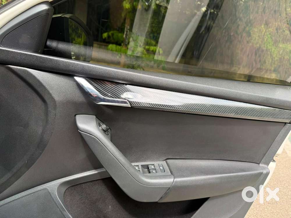 Skoda Octavia Elegance 1.8 Tsi At, 2015, Petrol