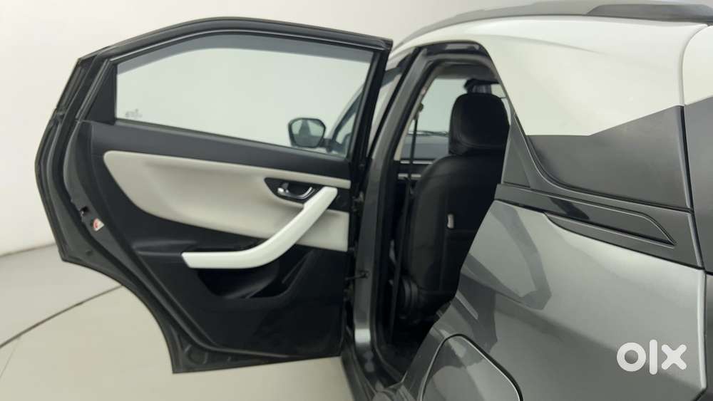 Tata Nexon Creative Plus 1.2 Revotron Petrol 6 Mt Dt, 2023, Petrol