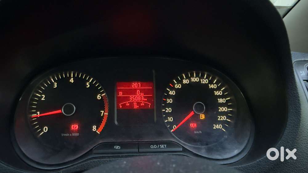 Volkswagen Polo Petrol Highline 1.2l, 2013, Petrol
