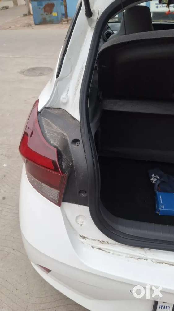 Hyundai Grand I10 Sportz 2023 Car24 And Spinny Not Allow  Please