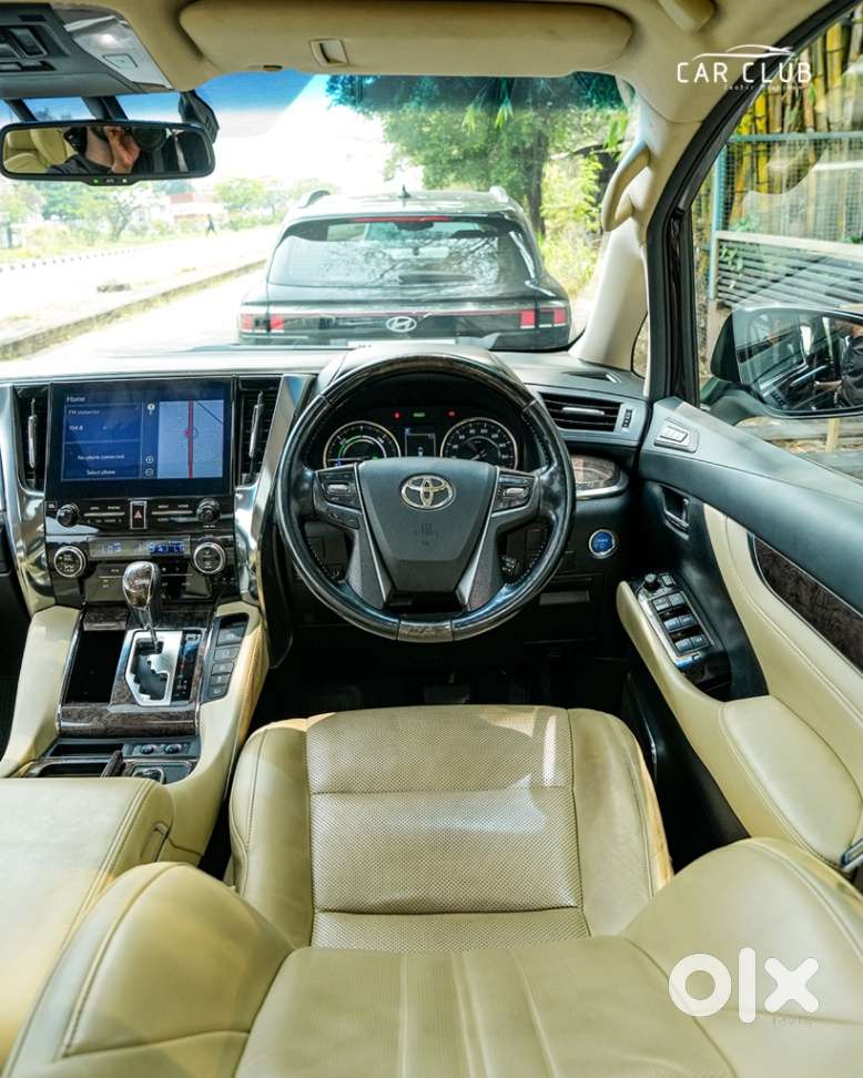 Toyota Vellfire, 2021, Petrol