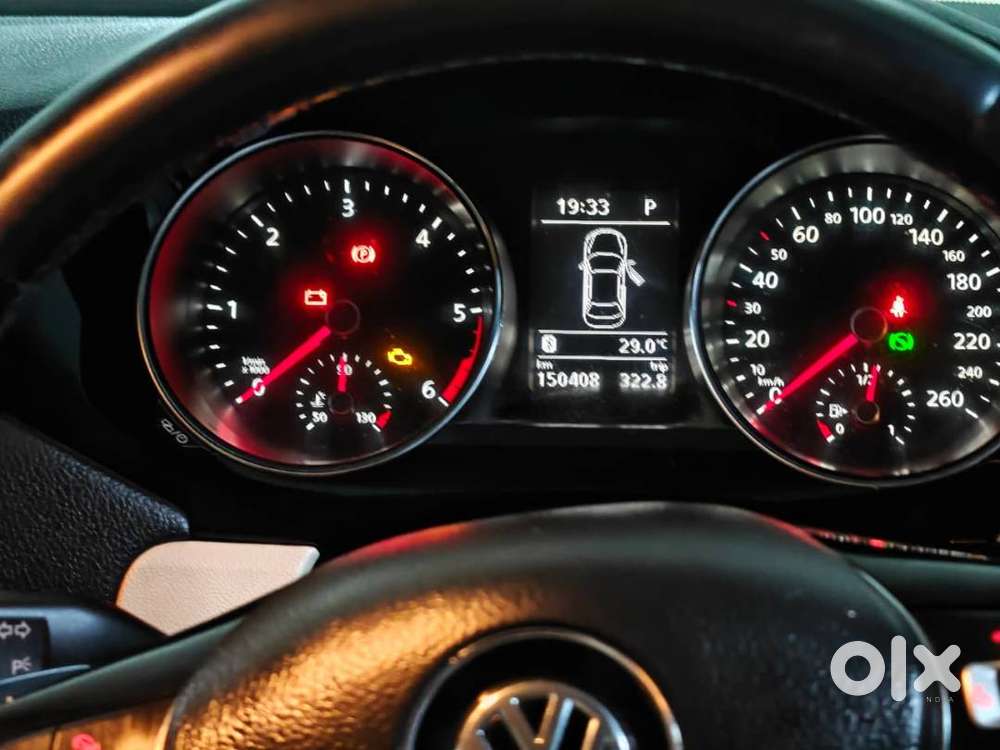 Volkswagen Jetta Highline Tdi At 2015 Automatic  Excellent Condition