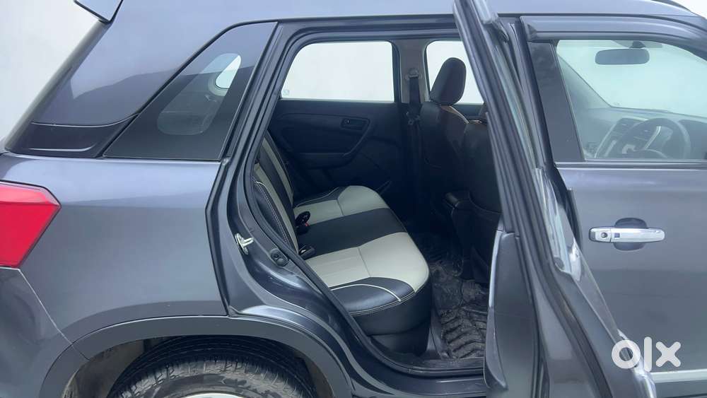 Maruti Suzuki Vitara Brezza 1.5 Vxi At, 2021, Petrol