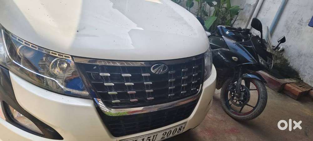 This Xuv Is A Top Model Car W11