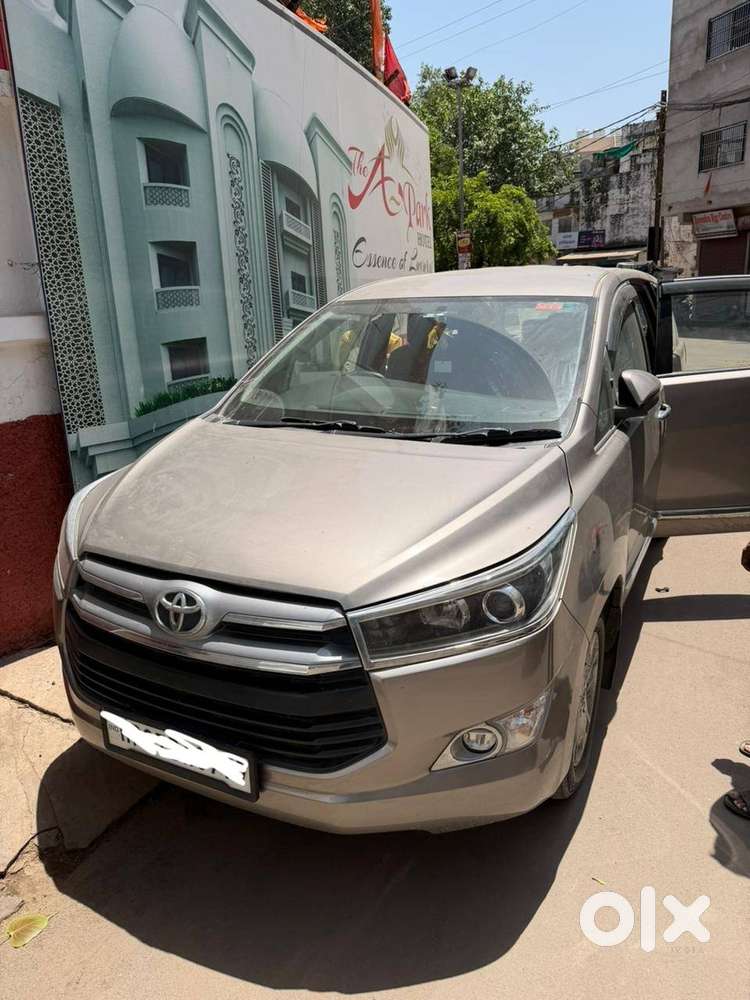 Toyota Innova Crysta 2018 Diesel Well Maintained