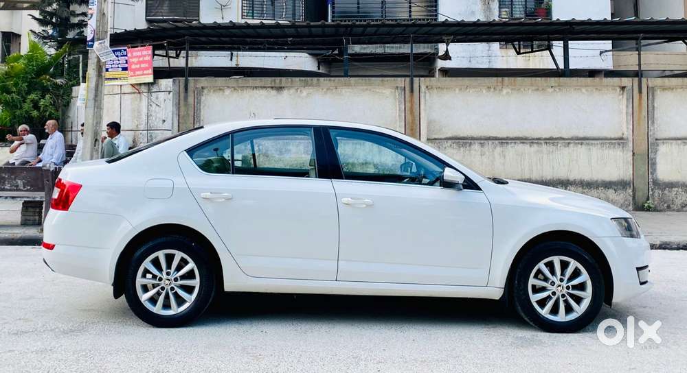 Skoda Octavia 2.0 Style Tsi At, 2015, Diesel