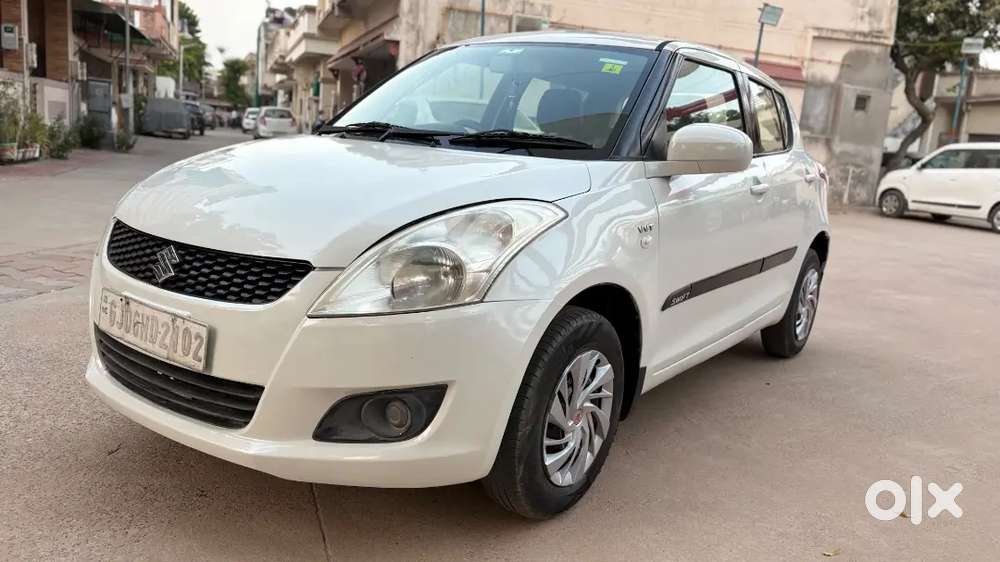 Maruti Suzuki Swift 2013 Petrol