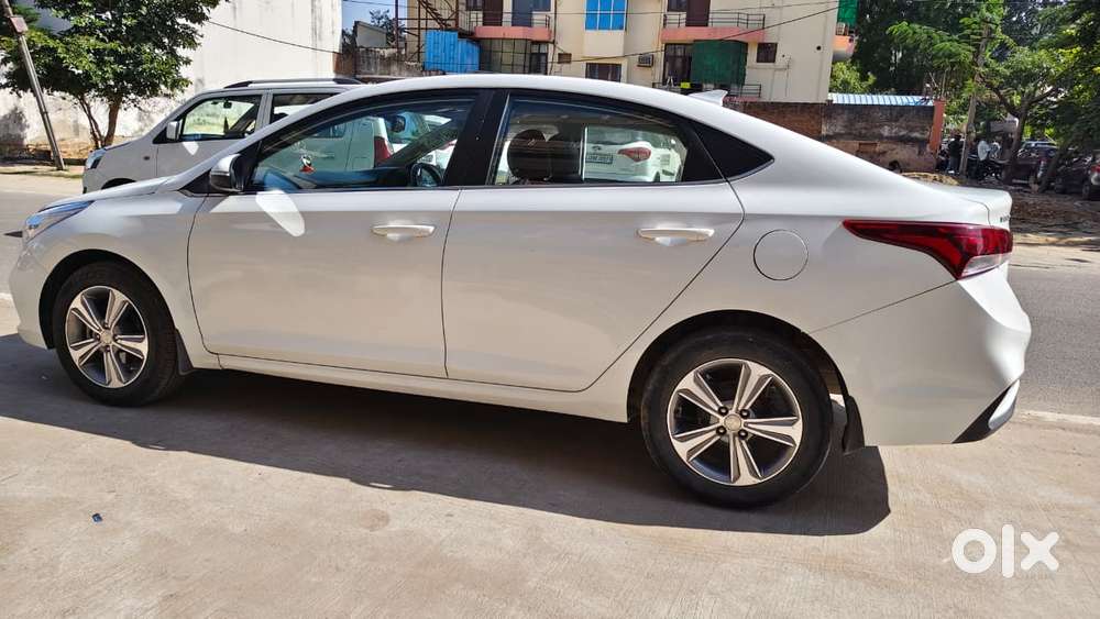 Hyundai Verna Crdi 1.6 At Sx Plus, 2018, Diesel