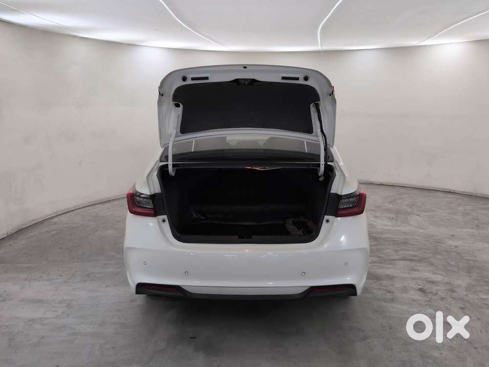 Honda City 1.5 V Mt, 2024, Petrol