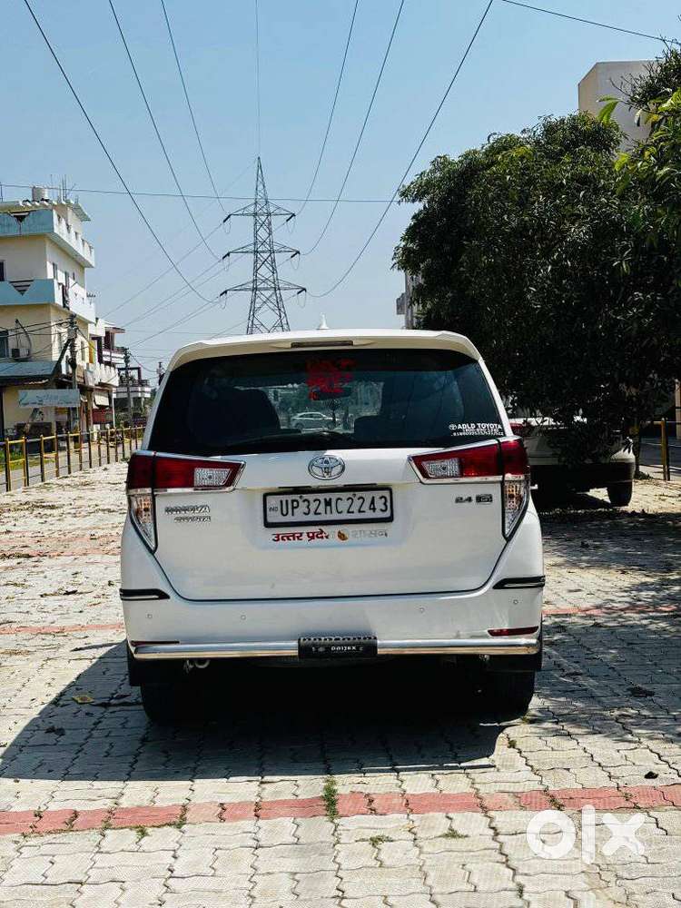 Toyota Innova Crysta 2.4 G Mt, 2021, Diesel