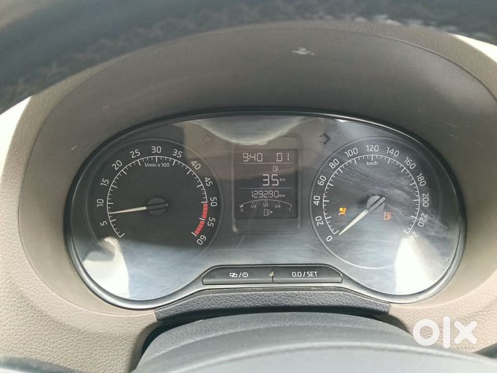 Skoda Rapid [ ] 1.5 Style Plus Tdi At, 2016, Diesel