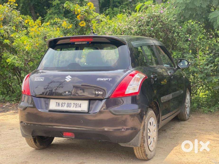 Maruti Suzuki Swift Vxi 1.2 Abs Bs-iv, 2016, Petrol