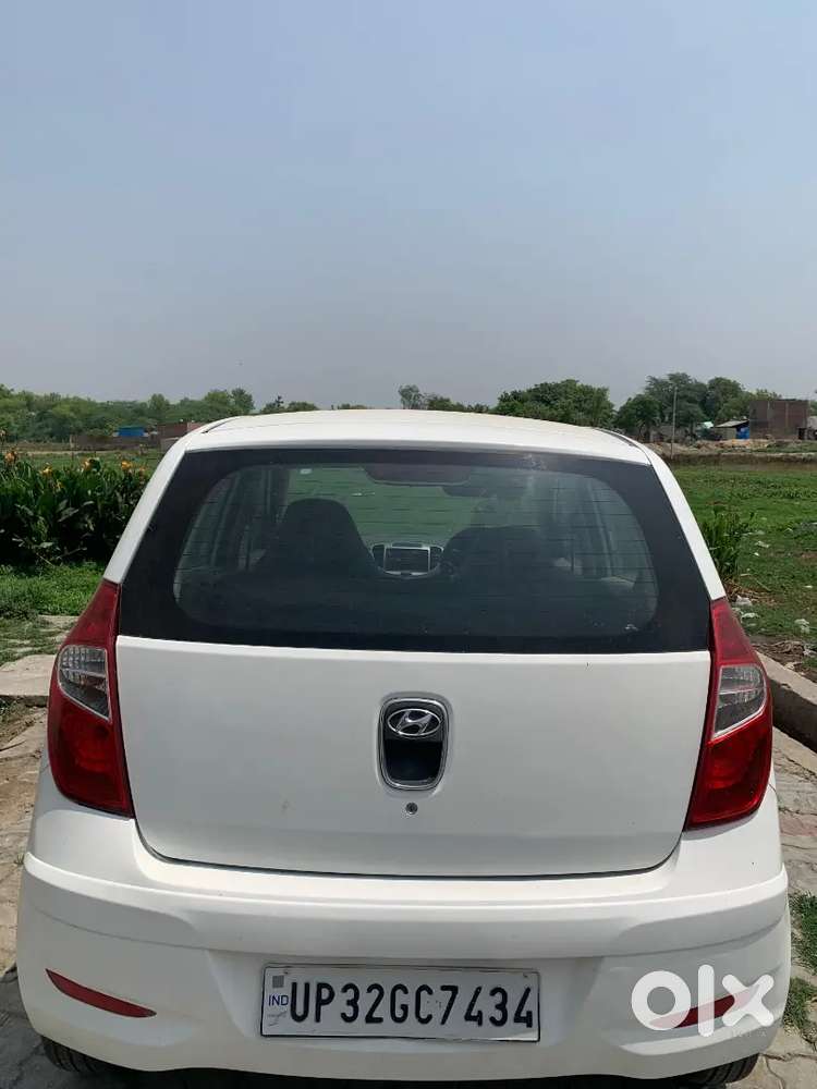 Hyundai I10 2015 Petrol 95458 Km Driven