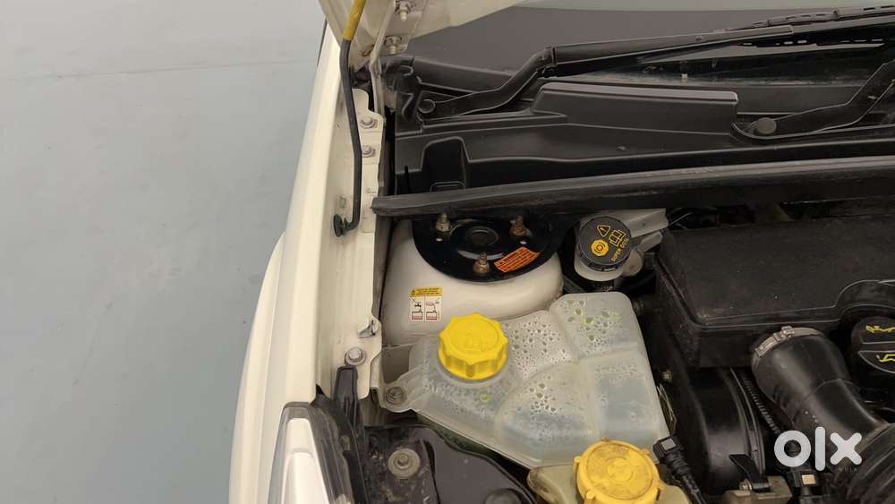 Ford Figo 2010-2012 Petrol Zxi, 2015, Petrol