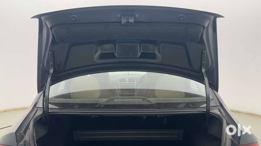 Volkswagen Vento 1.2l Tsi Highline Plus At Petrol, 2017, Petrol