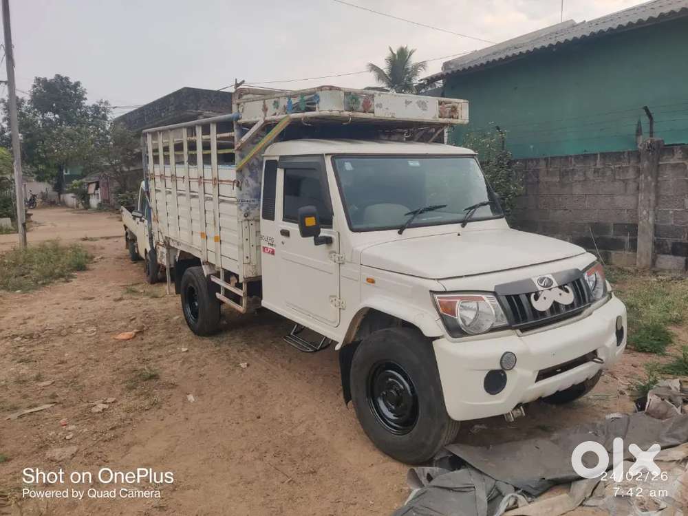 Mahindra Bolero Pik-up 2022 Diesel 130000 Km Driven