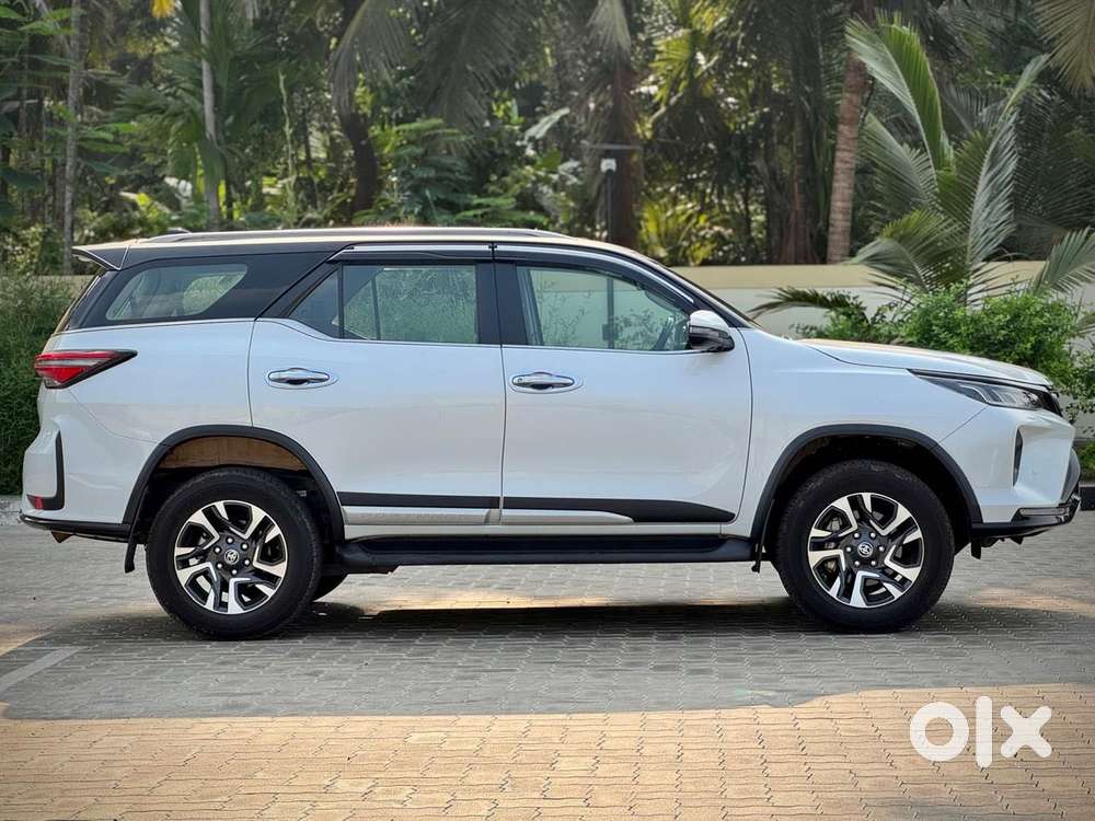 Toyota Fortuner Legender 4x2 At 2.8, 2023, Diesel