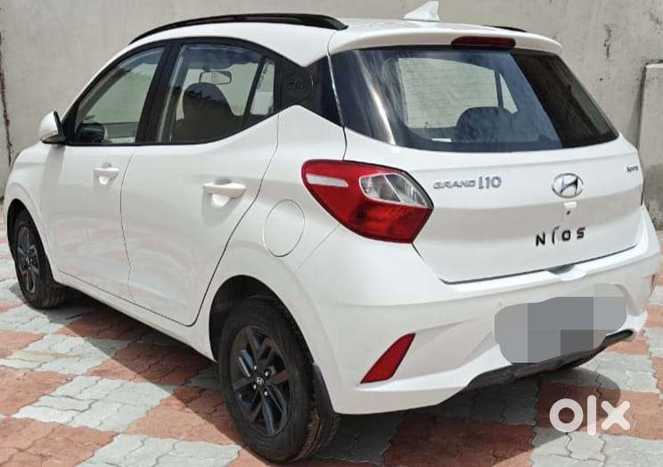 Hyundai Grand I10 Sportz Edition, 2021, Cng & Hybrids