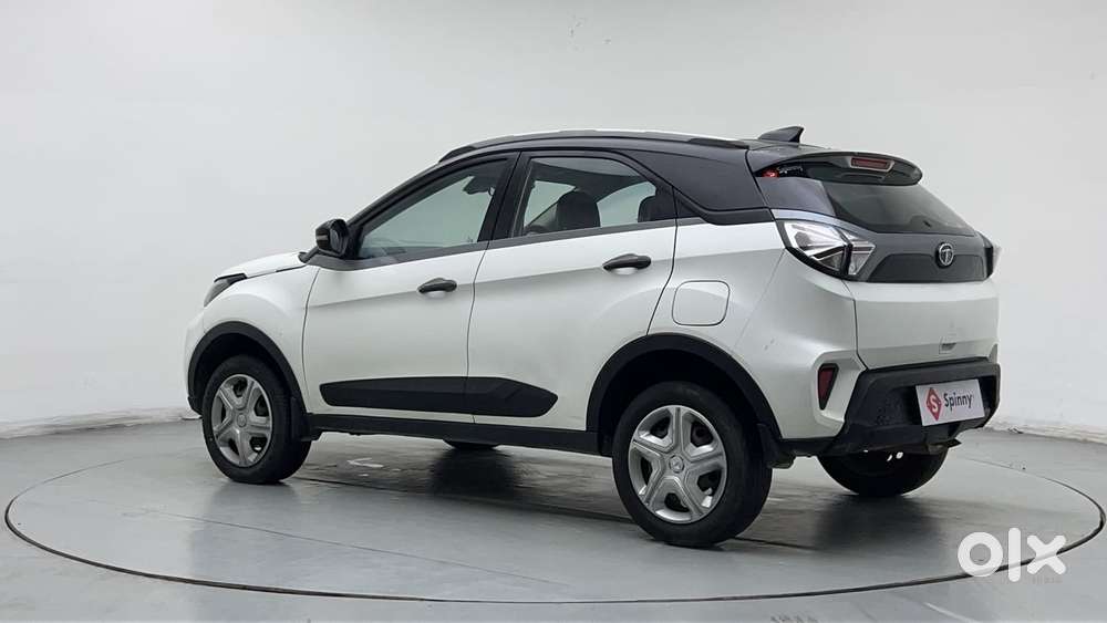 Tata Nexon 1.2 Revotron Xm (s), 2022, Petrol