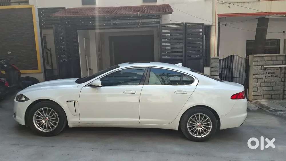 Jaguar Xf Diesel 2015