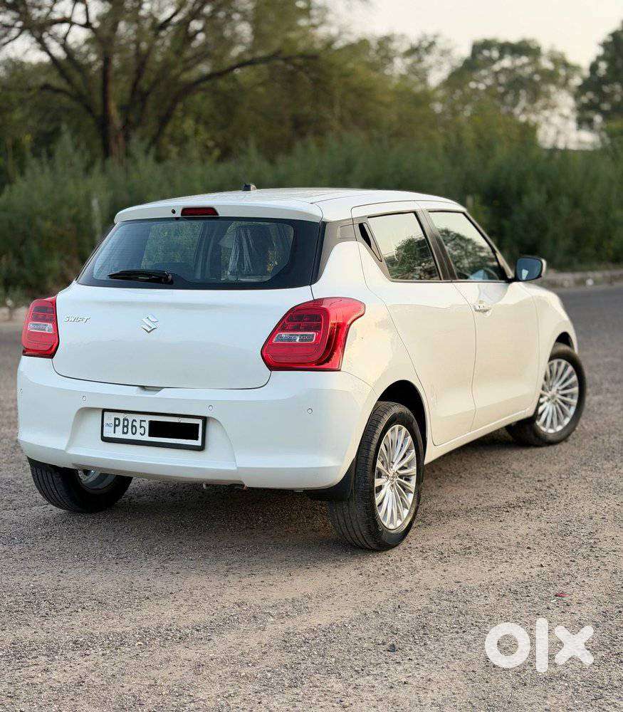 Maruti Suzuki Swift Amt Zxi Plus, 2023, Petrol