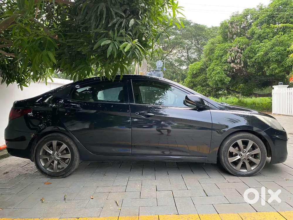 Hyundai Fluidic Verna 2011 Diesel 170000 Km Driven