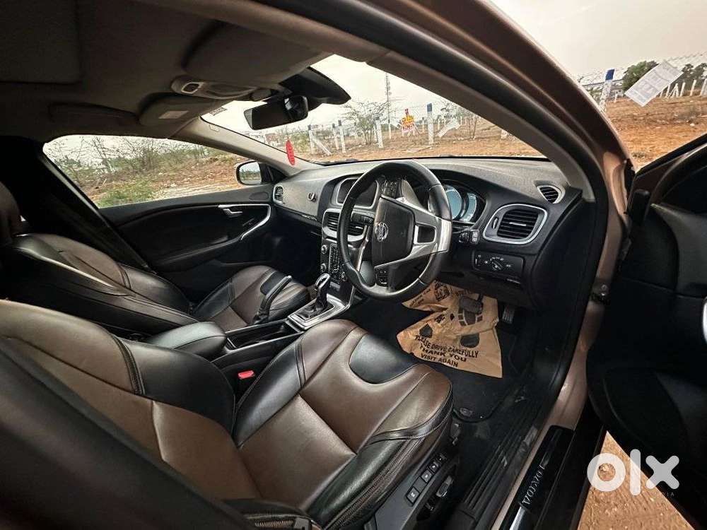 Volvo V40 Cross Country D3, 2016, Diesel