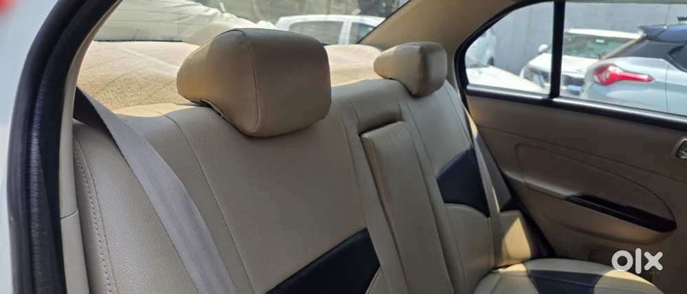 Maruti Suzuki Swift Dzire 1.2 Zxi Bsiv, 2014, Petrol