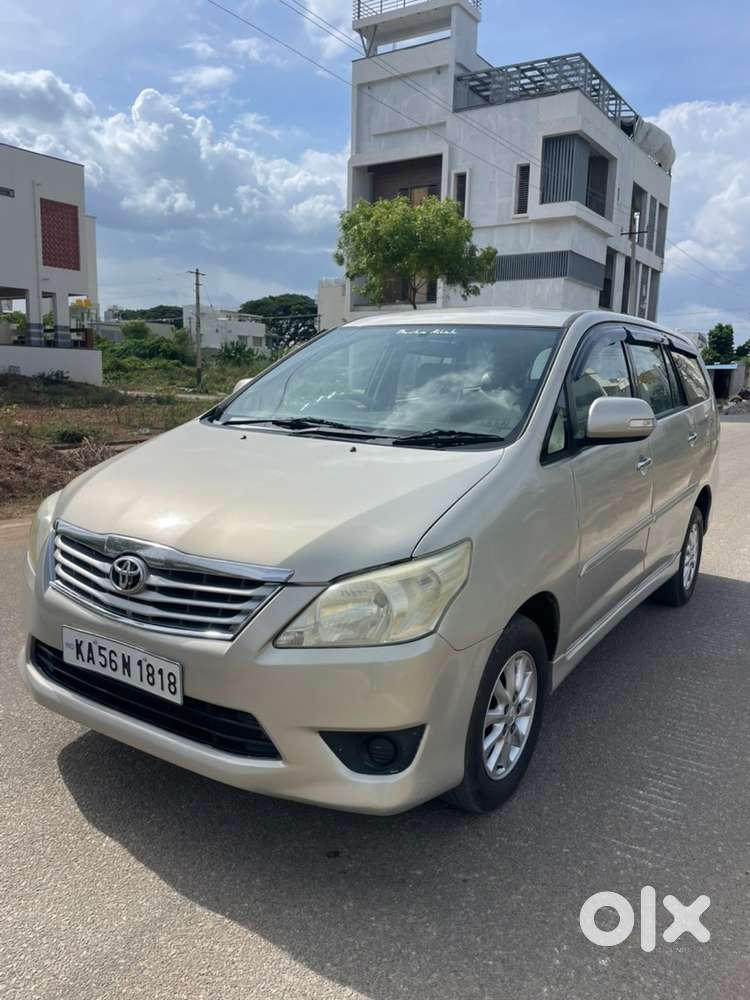 Toyota Innova Diesel 2013